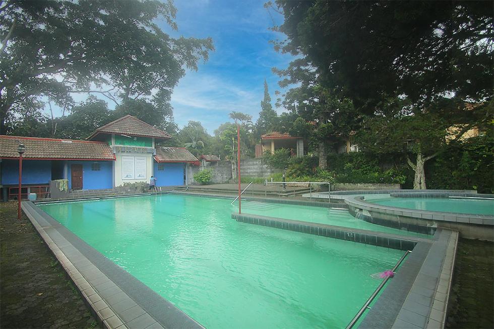 Hotel Villa Rawa Pening Pratama By Aparian Bandungan Exterior photo