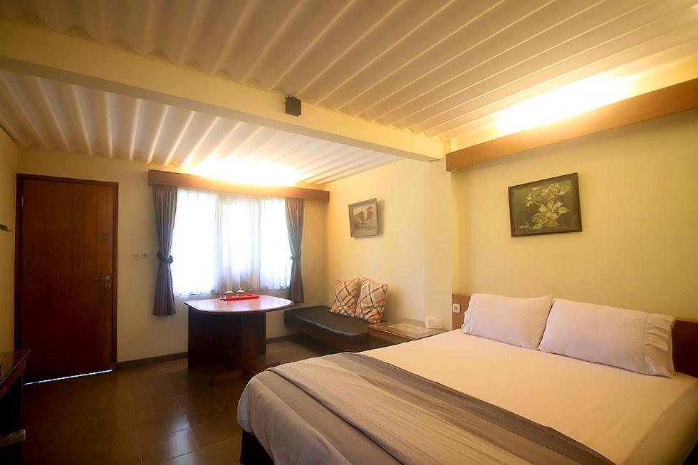 Hotel Villa Rawa Pening Pratama By Aparian Bandungan Exterior photo